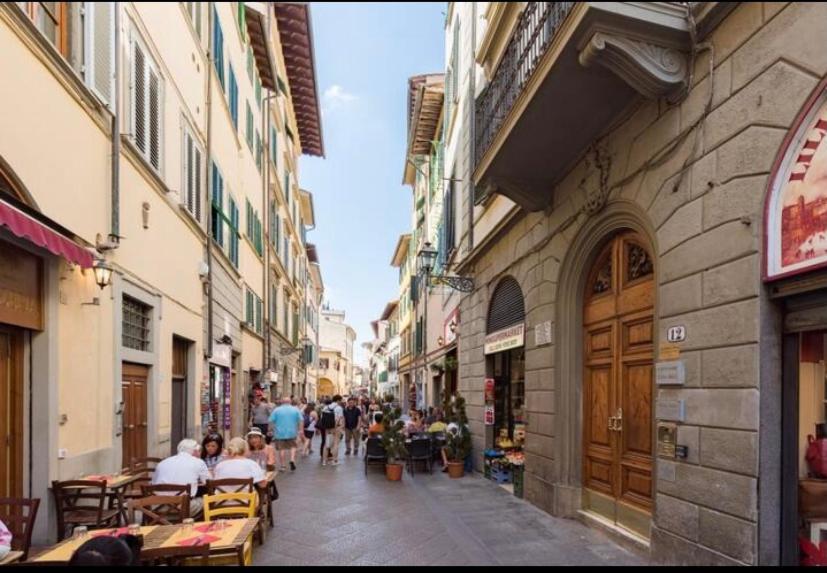 Casa Faenza At Most Historical Center With Lift !!! 佛罗伦萨 外观 照片
